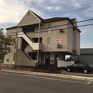 Hotel Charlee Sea Breeze Beach-Suites